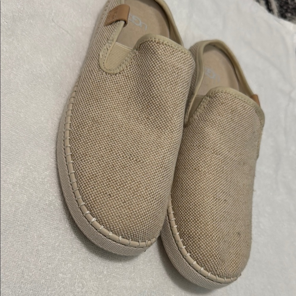 UGG Delu Slide Tan Canvas Slip-On Shoes